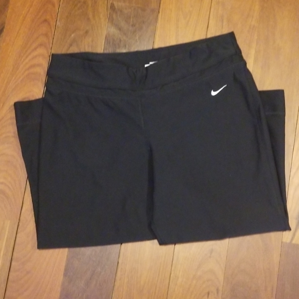 NWOT Nike running capri pants size M - Picture 4 of 8